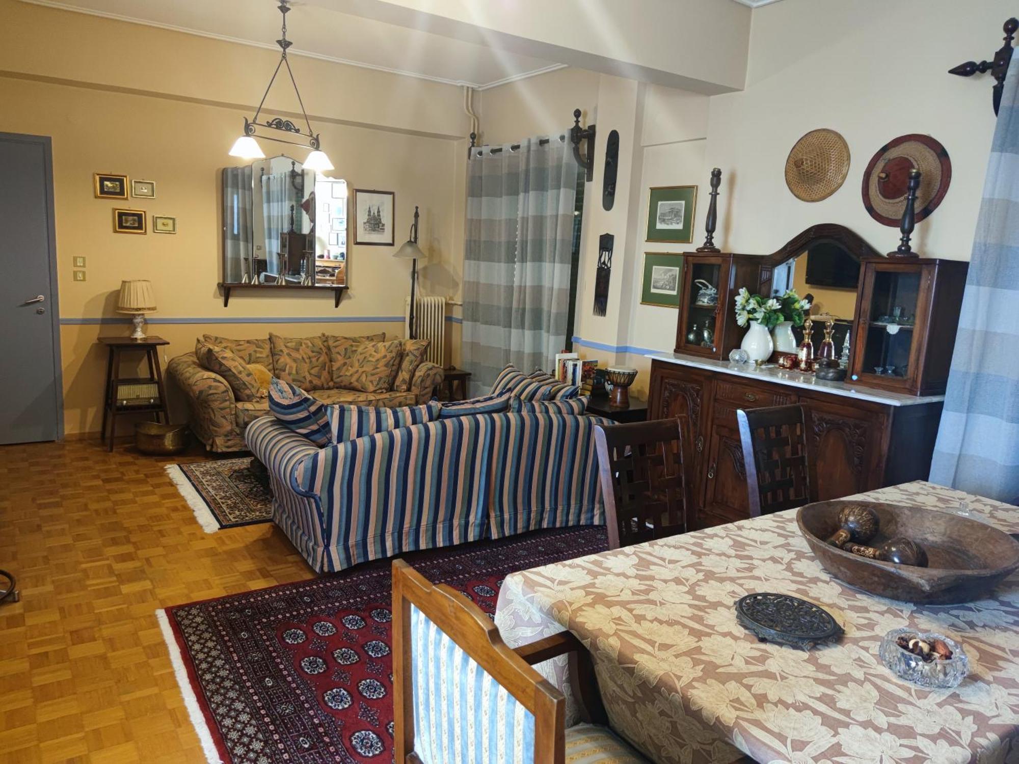 Classic Apartment In Kalamata Exterior photo